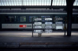 Zuglaufschilder im Hauptbahnhof Zürich
