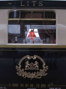 Orient-Express im Bahnhof Innsbruck, Österreich