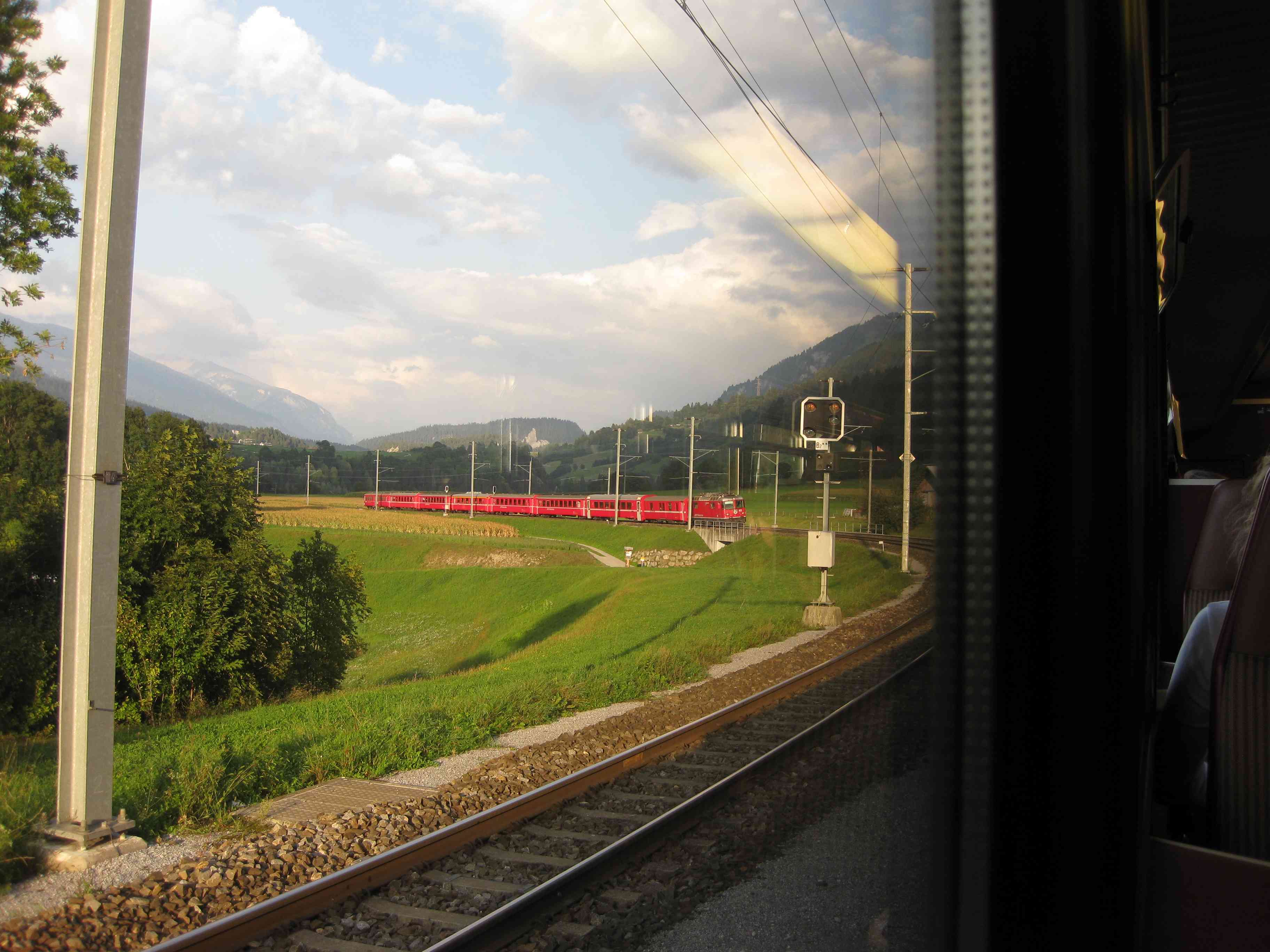 Rhätische Bahn bei Ilanz, Schweiz